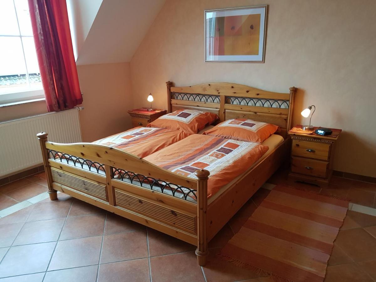 Weingut Und Gaestehaus Henrici Friesenheim is an Ortsgemeinde Dış mekan fotoğraf